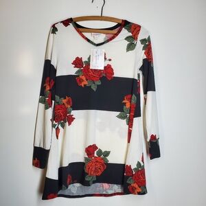 NWT LulaRoe Elizabeth Long Sleeve Tunic.  Size XXS